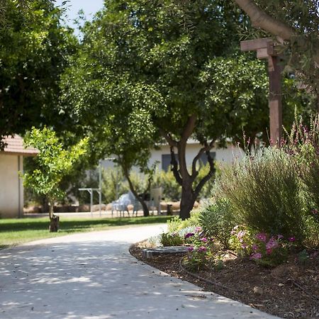 Kurlender Guest House Sheʼar Yashuv Quarto foto