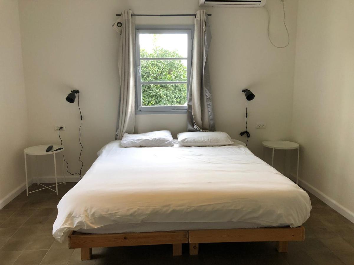 Kurlender Guest House Sheʼar Yashuv Exterior foto