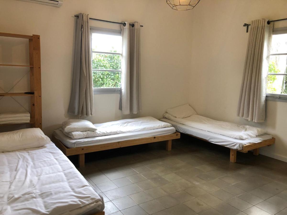 Kurlender Guest House Sheʼar Yashuv Exterior foto