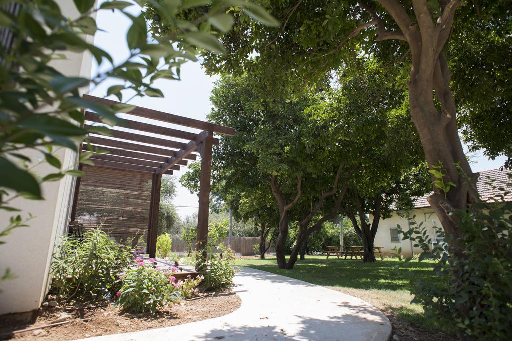 Kurlender Guest House Sheʼar Yashuv Quarto foto