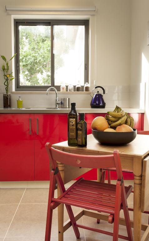 Kurlender Guest House Sheʼar Yashuv Quarto foto